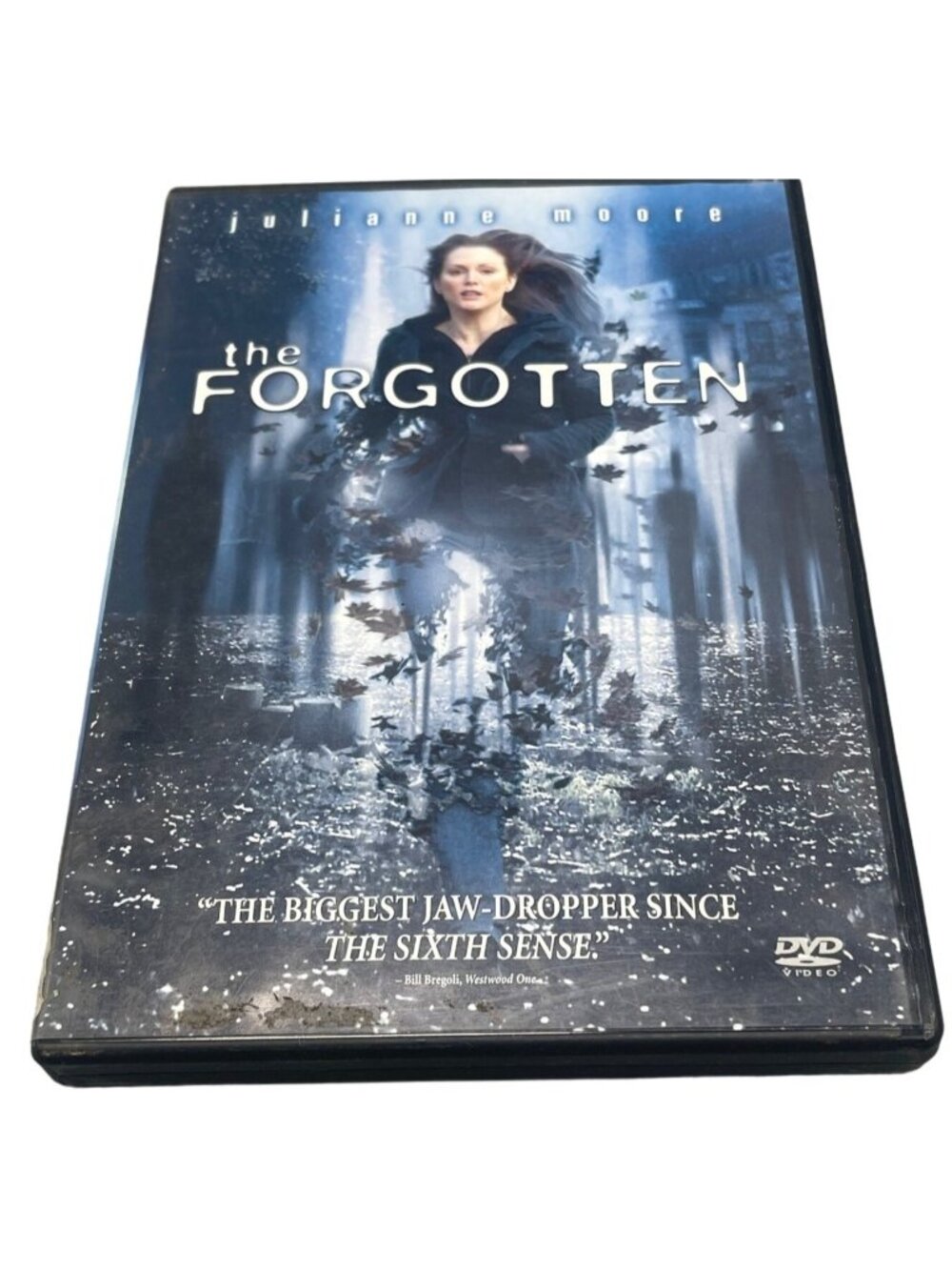 the Forgotten DVD Julianne Moore 2004 Revolution Studios English pg 13 READ